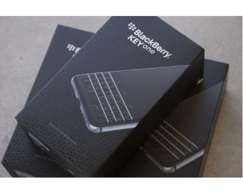 Коробка BlackBerry KEYone